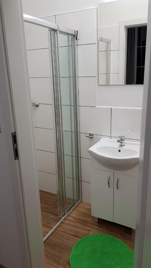 Apartament Nr 15 - 2 Pokoje Z Prywatnymi Lazienkami Centrum Πόζναν Εξωτερικό φωτογραφία
